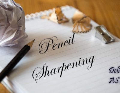 ASMR – Sharpening a pencil and writing with it (No Talking)