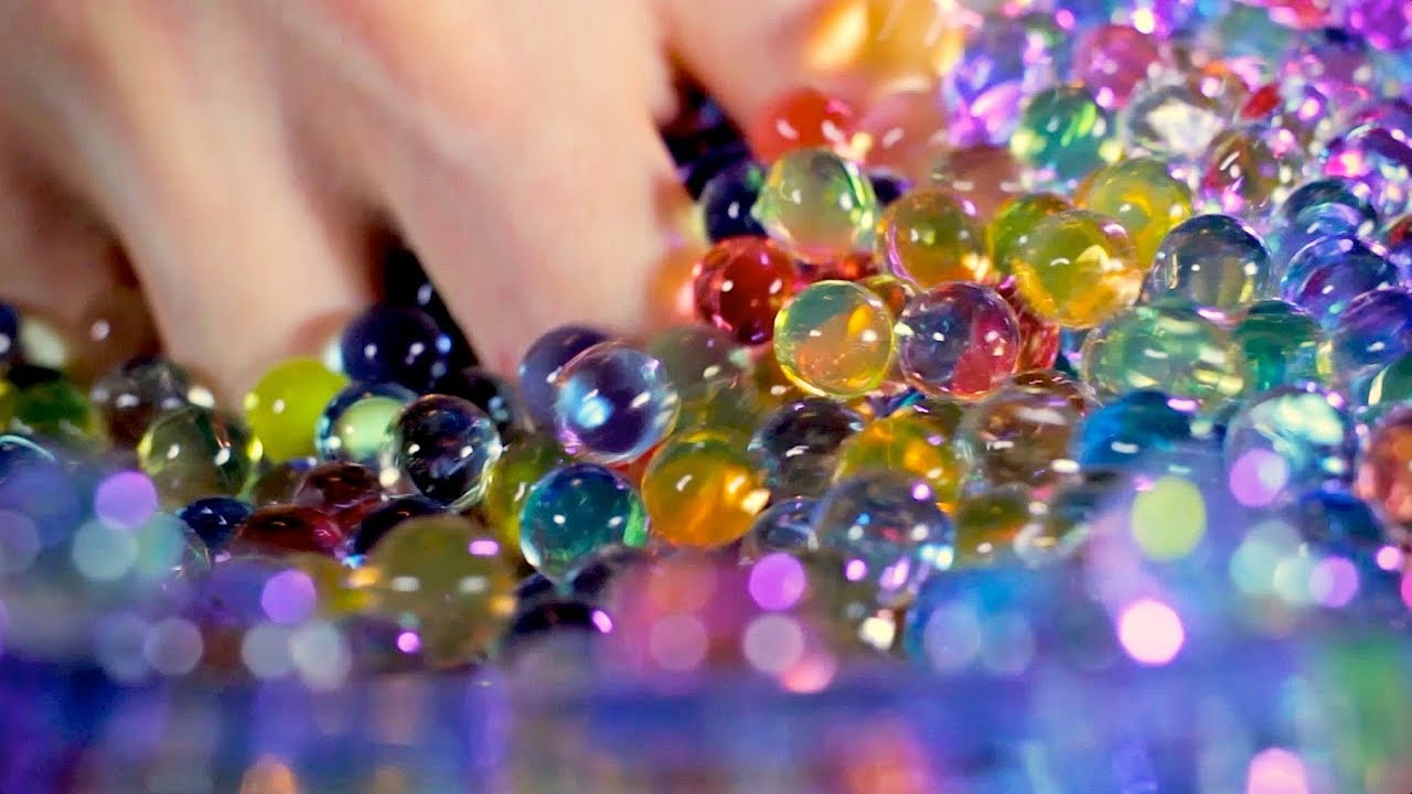 ASMR Orbeez in water! Satisfying! (Binaural)