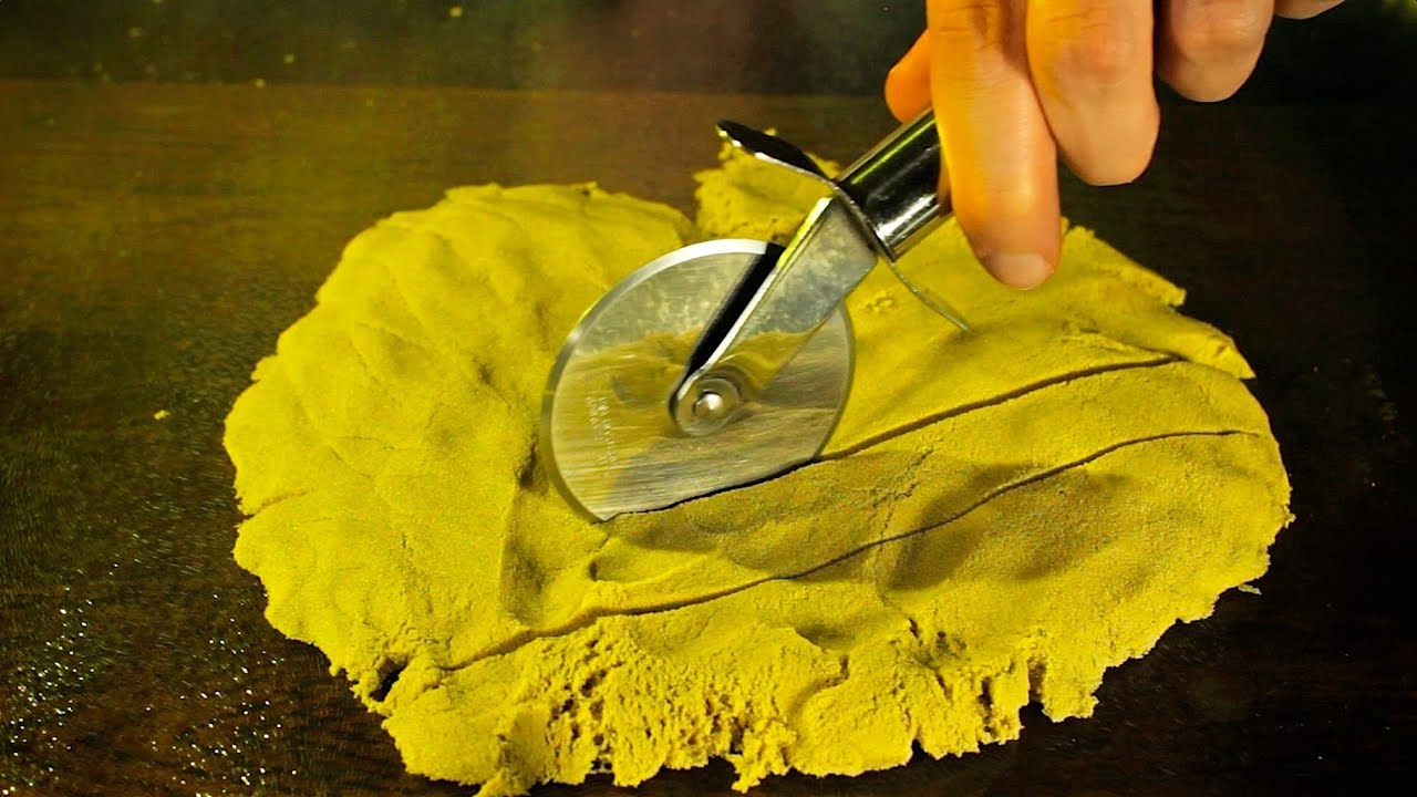 Kinetic Sand Crunching & Slicing Sounds! (Binaural)